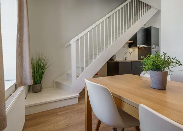 Maya - Gruenerlokka * Oslo