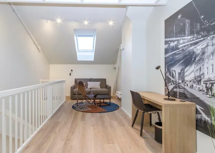 Maya - Gruenerlokka *