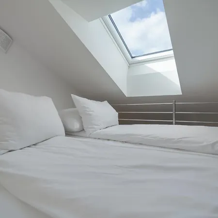 Maya - Gruenerlokka Daire