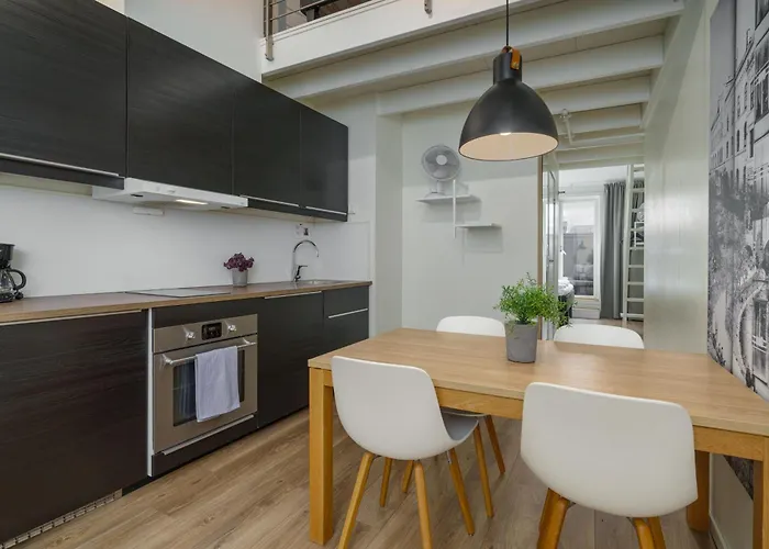 Maya - Gruenerlokka *